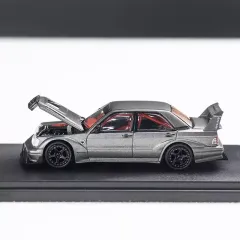 1:64 Rhino Model  W201 Mercedes 190E