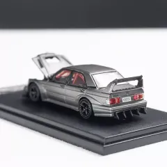 1:64 Rhino Model  W201 Mercedes 190E