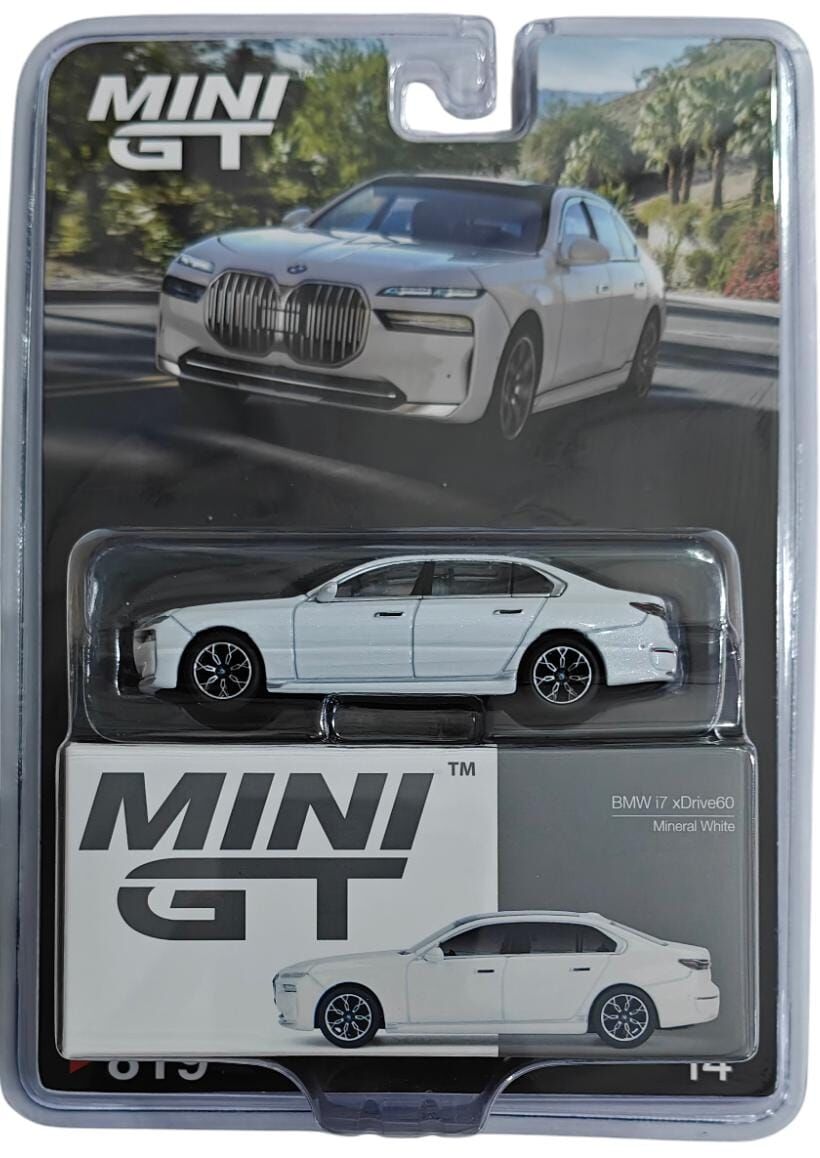 Mini GT 1/64 BMW i7 xDrive60 Mineral White - Blister Paket