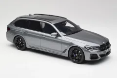 1:18 GT SPIRIT BMW 5 SERİSİ 530e xDRIVE M-SPORT (G31) TOURING SW GT485