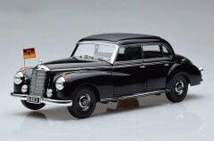 1:18 Norev 1955 Mercedes Benz 300 W186 Konrad Adenauer 183707
