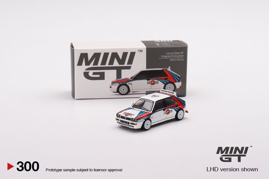 Mini GT 1/64 Lancia Delta HF Integrale Evoluzione Martini Racing