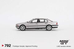 Mini GT 1/64 BMW 750IL Aspen Silver Metallic MGT00792